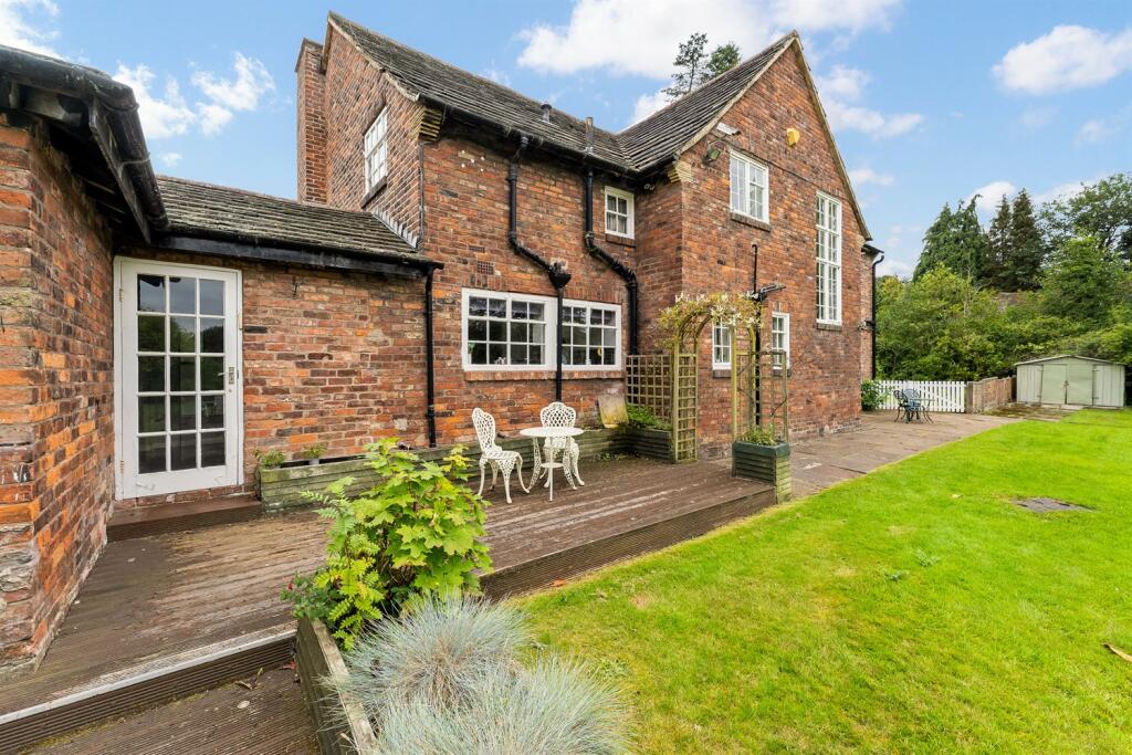 Plot for sale in Hale Road, Hale Barns, WA15